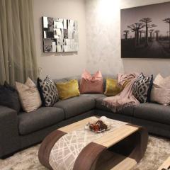 Menlyn Maine High Rise 1-Bedroom Luxury Apartment