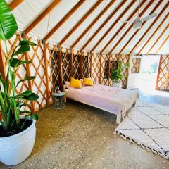 Byron Bay Hinterland Eco-Retreat Ivory Yurt