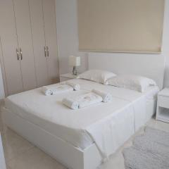 Dinglis Residences 31