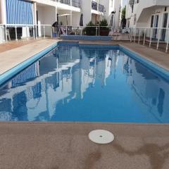 El Velero a 300m de la playa Piscina Parking y wifi