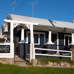 Cricklewood- 2 bedroom enchanting miner's cottage