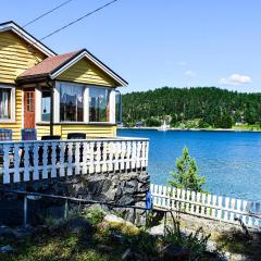 Nice Home In Nordre Frogn With Kitchen