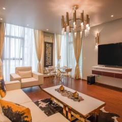 Luxurious 2BR - Fully Upgraded - High-end facilities