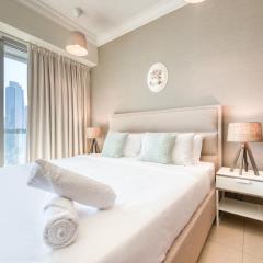 Prime Retreats - Downtown Dubai