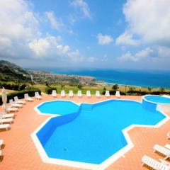 Casa Marzy- Charming Tropea Studio with Pool, Sea & Volcano Views