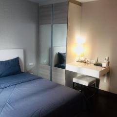 Livat5r1042