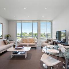 Marinaside Villa - Taupo Holiday Apartment