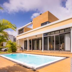 Villa Simone: Sunlit Beach Getaway w/ Pool + WIFI