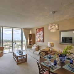 Makaha Condo Near Pokai Bay Beach with Ocean View!