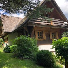 Charmantes Bauernhaus in erhöhter Aussichtslage