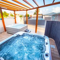 Evasion en plein cœur de la ville Studio Jacuzzis Sauna et piscine au centre de Port-Louis