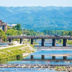 鴨川 栄の屋 Kamo River Machiya Halo House