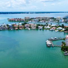 Bay Watch #1 - Weekly Beach Rental condo