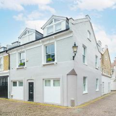 NEW Stunning 5BD Mews House