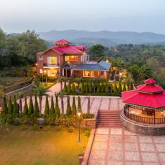 StayVista at Dhauladhar House - Luxurious Chateau in Kangra
