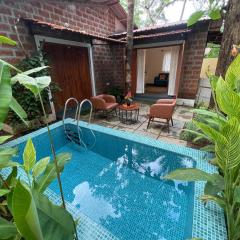 Cheerful 2-Bedroom Villa with Private Plunge Pool, Candolim, Goa