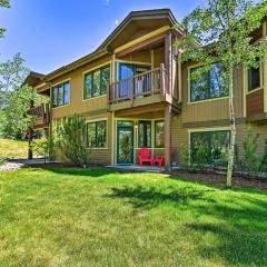 Gorgeous Steamboat Townhome Shuttle to Ski Resort