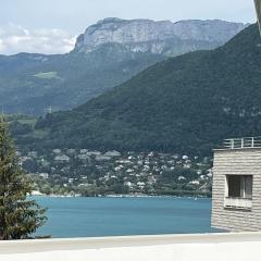 LAKE HOME
