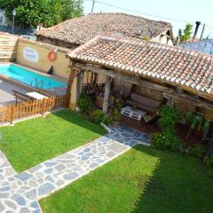 6 bedrooms villa with private pool and furnished garden at Campo de Cuellar