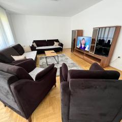 Prishtina Sunny Hill - 2 bedroom's 2 dining rooms