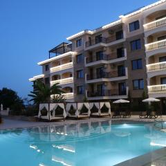 Valencia Gardens Luxury Studios