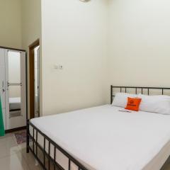 KoolKost Syariah near LRT Boulevard Selatan Station - Minimum Stay 6 Nights