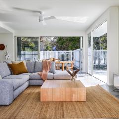 Byron Bay Accom - North Beach Houses 44 Bayshore Drive - No pool in studio