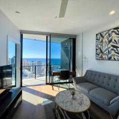 Brand new luxury OceanView 2beds apt 40F