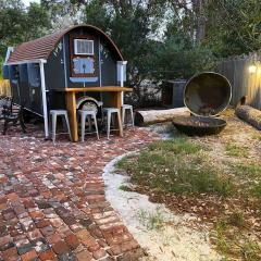 Gypsy Van Tiny House with Unique Outdoor Bathroom, WIFI & Firepit