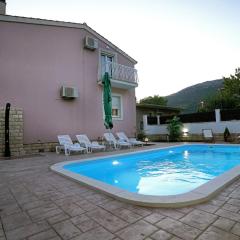 Villa TaGo with heated new pool