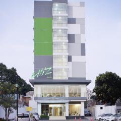 雅加达奇基尼呼啸酒店