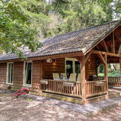 Lake Front Home In Grathem With Kitchen