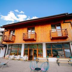 Alpenhaus Kazbegi Hotel & Restaurant