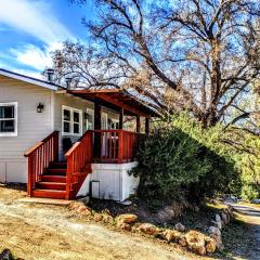 Falcon's Chalet- Cabin