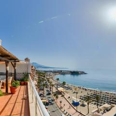 Holidays2Fuengirola Duplex with stunning sea view, terraces,1st line beside port