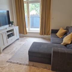 2 Bedroom Lux Apartment in Hendon- New Build