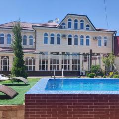 GUEST HOUSE "Rohat Lux"