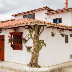 HOTEL COLONIAL VILLA CARMELA