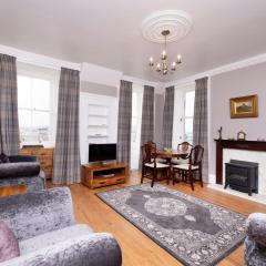 JOIVY Charming apt by Edinburgh Castle