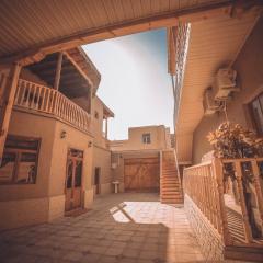 Oqilanur Guest House