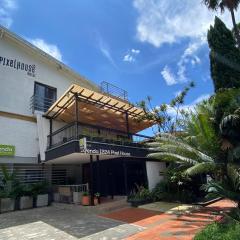 Ayenda 1224 Pixel House