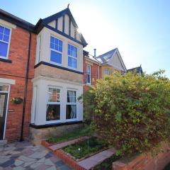 Exmouth - Newly available, near the Beach