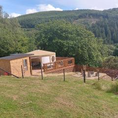 Yurt uchaf Glamping