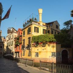 Residenza de l'Osmarin Suites