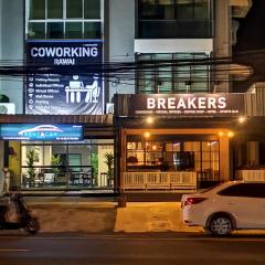 Breakers Hotel Rawai