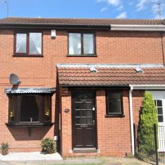 Doncaster - Thorne - Great Customer Feedback - 3 Bed Semi Detached House - Private Garden & Parking - Quiet Cul De Sac Location