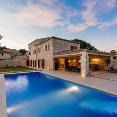 Istria Time - Villa Nyma - Heated Pool