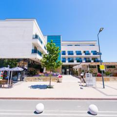 名誉酒店