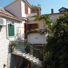 Apartments and rooms by the sea Trogir - 16844