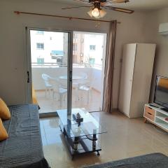 Large apt 2 bedrooms sea view & 2 balconies